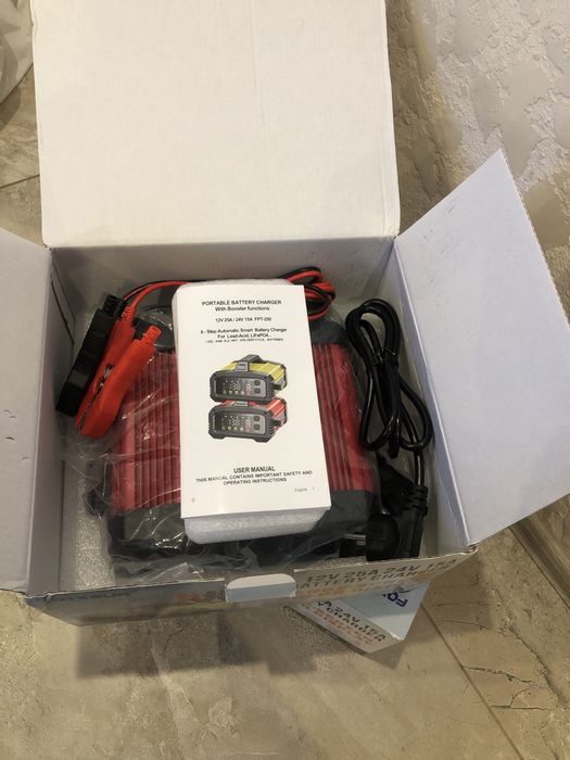 Пускозарядний пристрій FOXSUR FPT-250