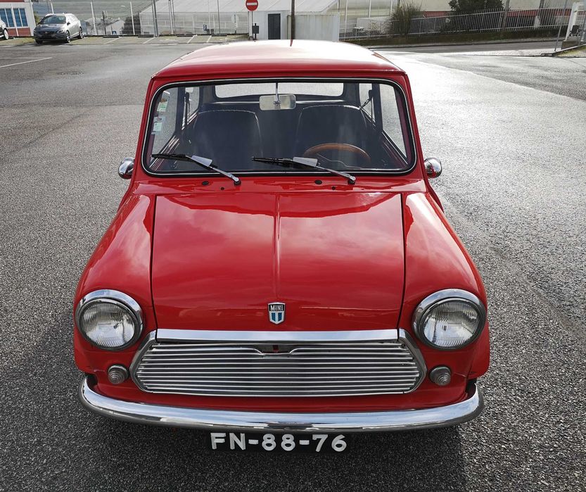 Mini 1000 de 1978 — Clássico Britânico Original