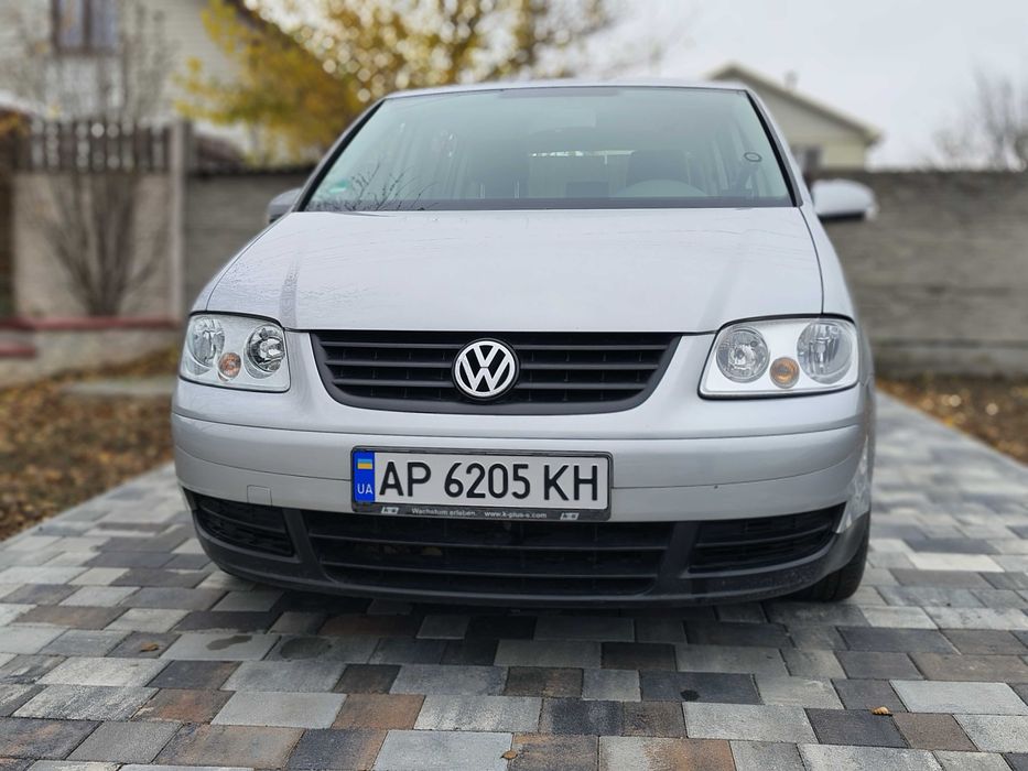 Volkswagen 1,6 Touran СРОЧНО
