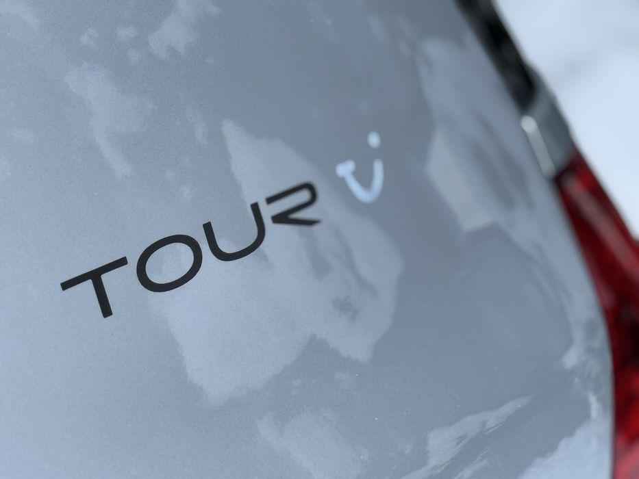 Свіжопригнаний Golf 5 1.6бензин TOUR