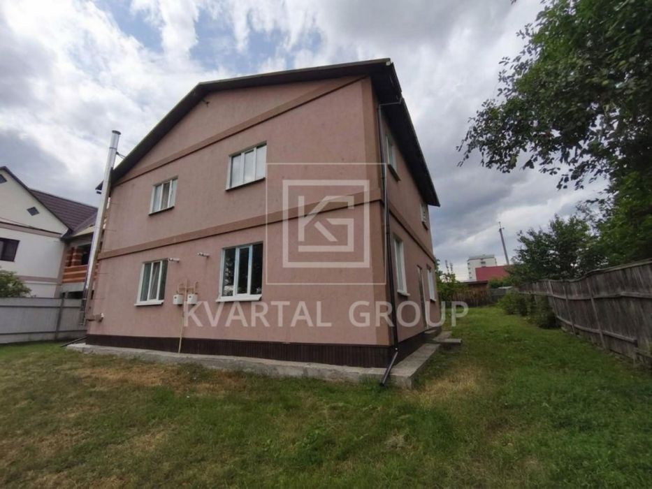 Є торг‼️Без комісії‼️Продаж дуплексу з великою ділянкою та бомбосховищем!