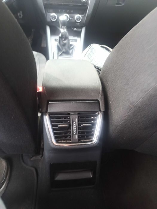 автомобіль Skoda Octavia