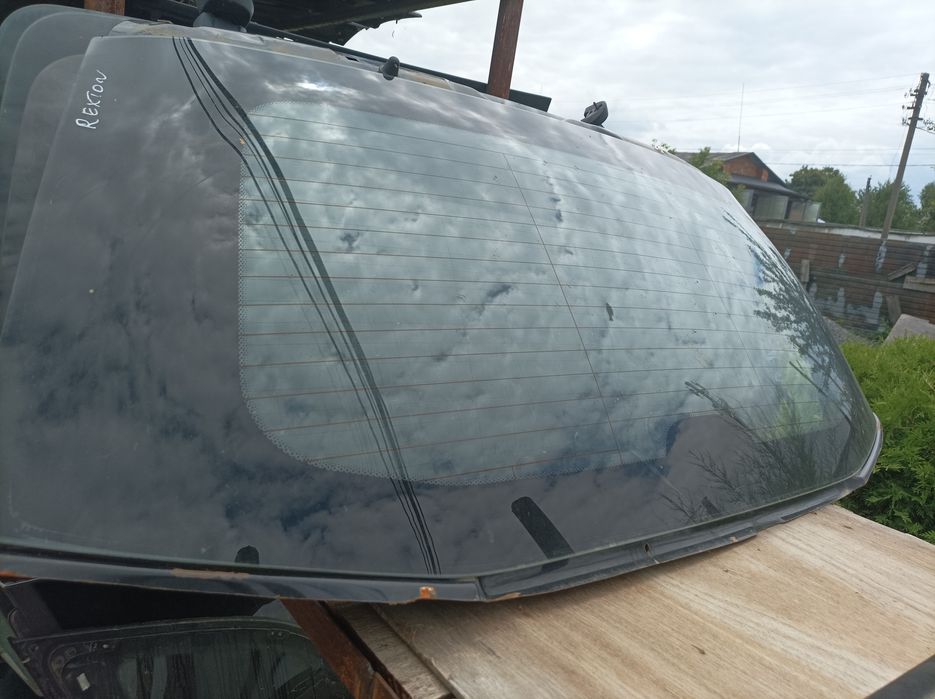 Стекло двері ляди форточки. Туксон santa fe 1-2 sorento.