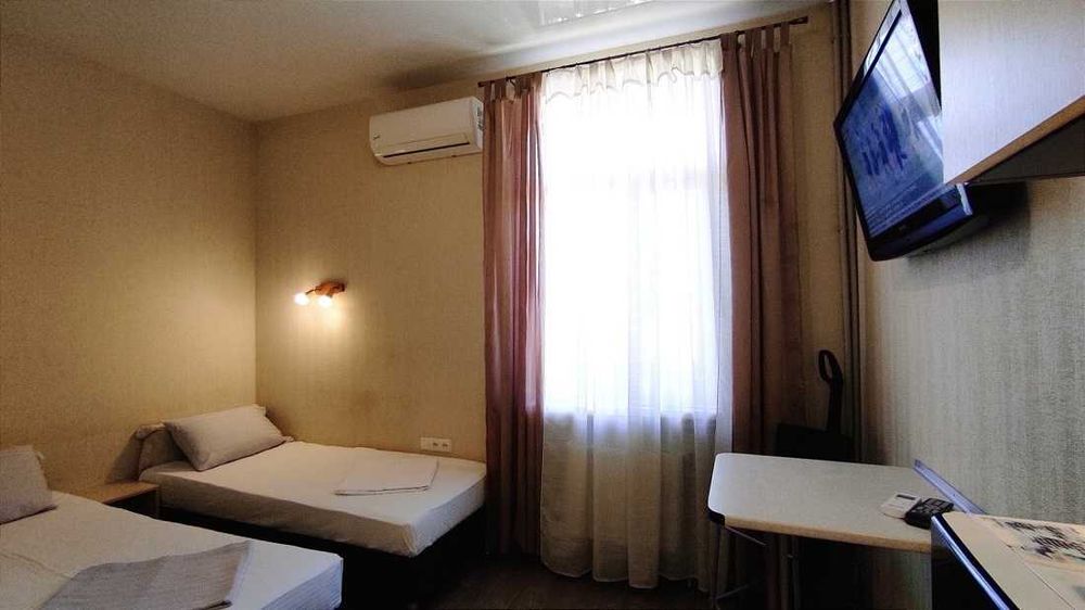 Апарт готель Левада метро квартира подобово посуточно центр Автовокзал