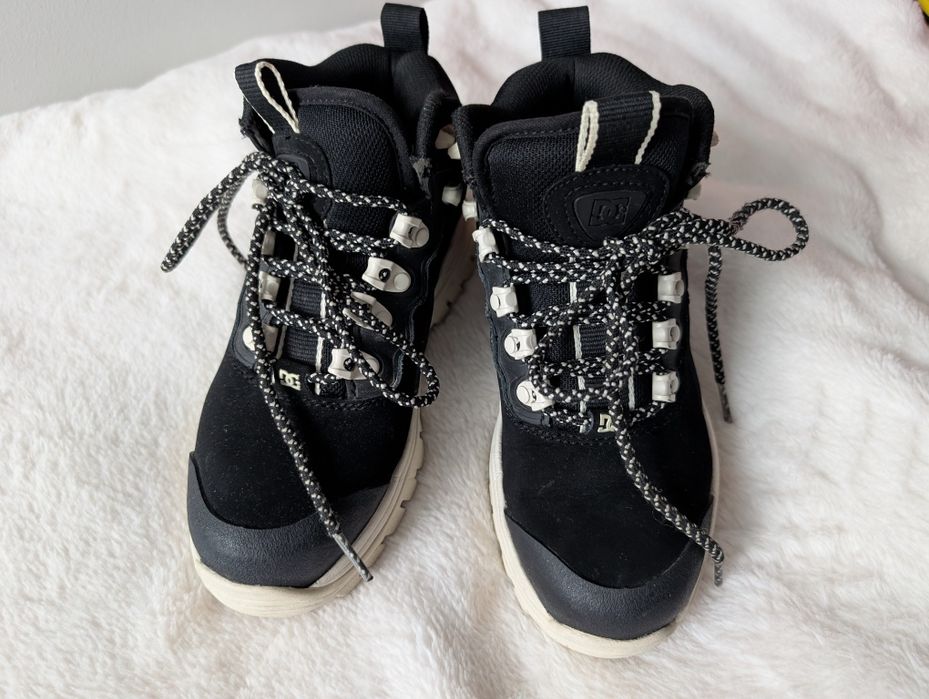 Buty zimowe DCSHOECOUDA rozm 37.5