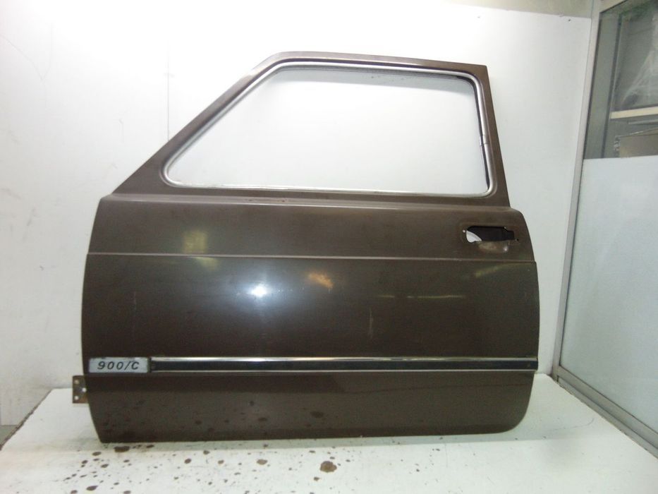 Fiat 127  portas " nova de stock antigo