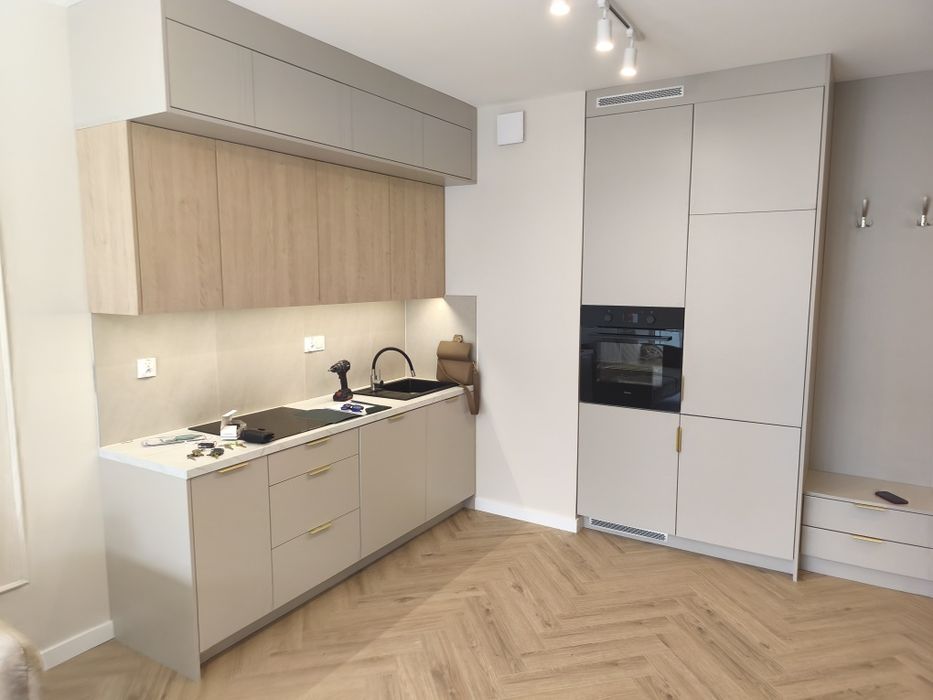Nowe M3 na wynajem Ciepła 38
