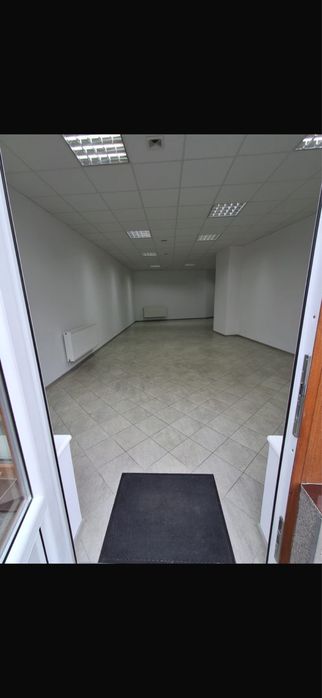 Lokal usługowy do wynajecia . Klodzko Ul . Rodzinna - 85 m2