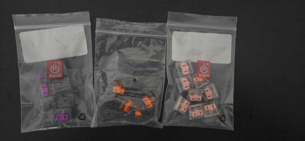 Teclado mecânico split Lily58