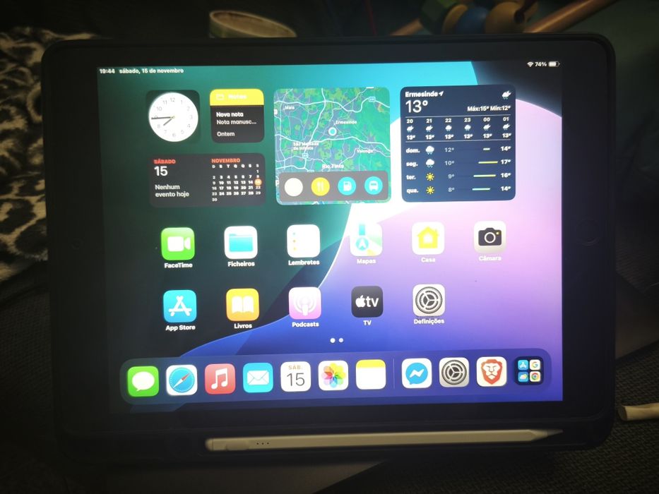 Vários artigos alta tecnologia e qualidade