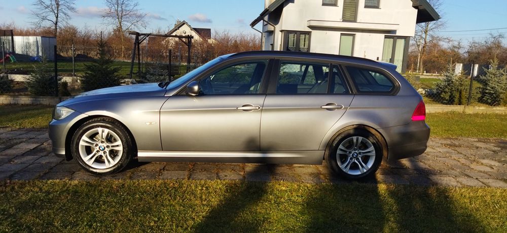 Sprzedam BMW 3  e91  POLIFT