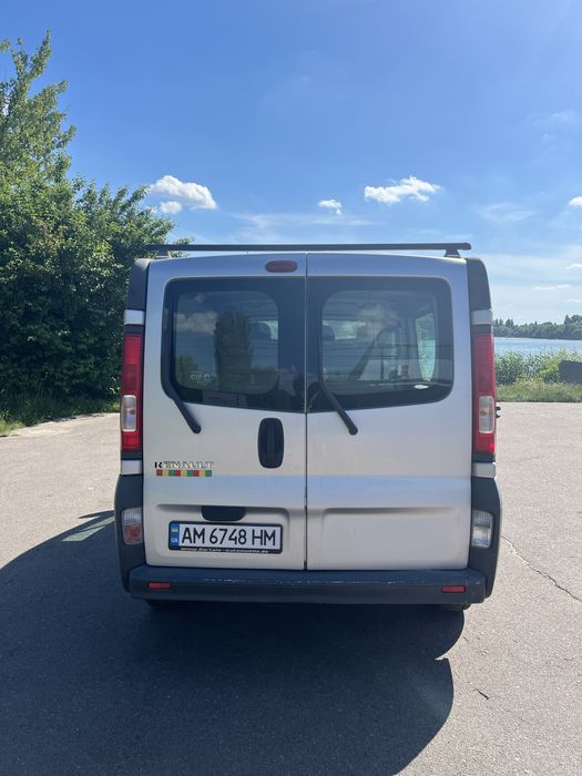 Renault Trafic 2.5 (2010”), 9000$