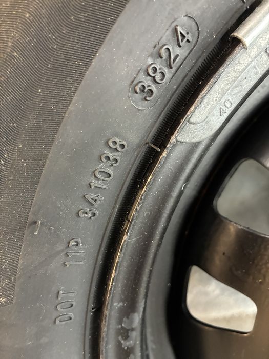 Jante ferro R14 5.5J -ET39 -4x100, com pneus 175/70R14