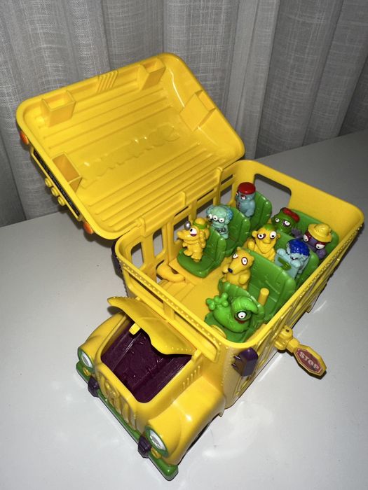 Zomlings Series 5 Crazy School Bus