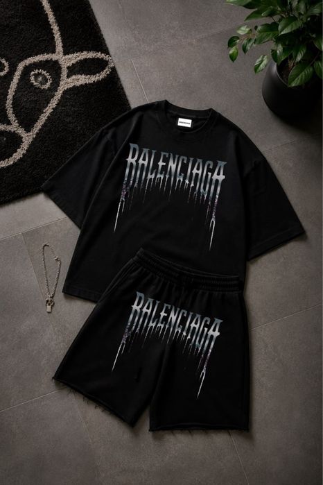 Оверсайз комплект Balenciaga / Футболка и  Шорты Баленсиага