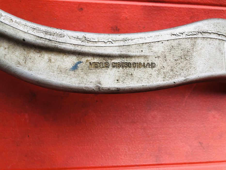 Ричаг підвіски Мерседес Mercedes CLS C218/X218 правий передній нижній