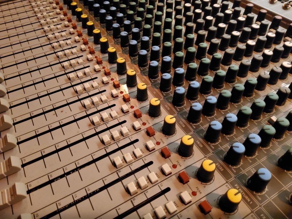 Soundcraft Signature 22 MTK