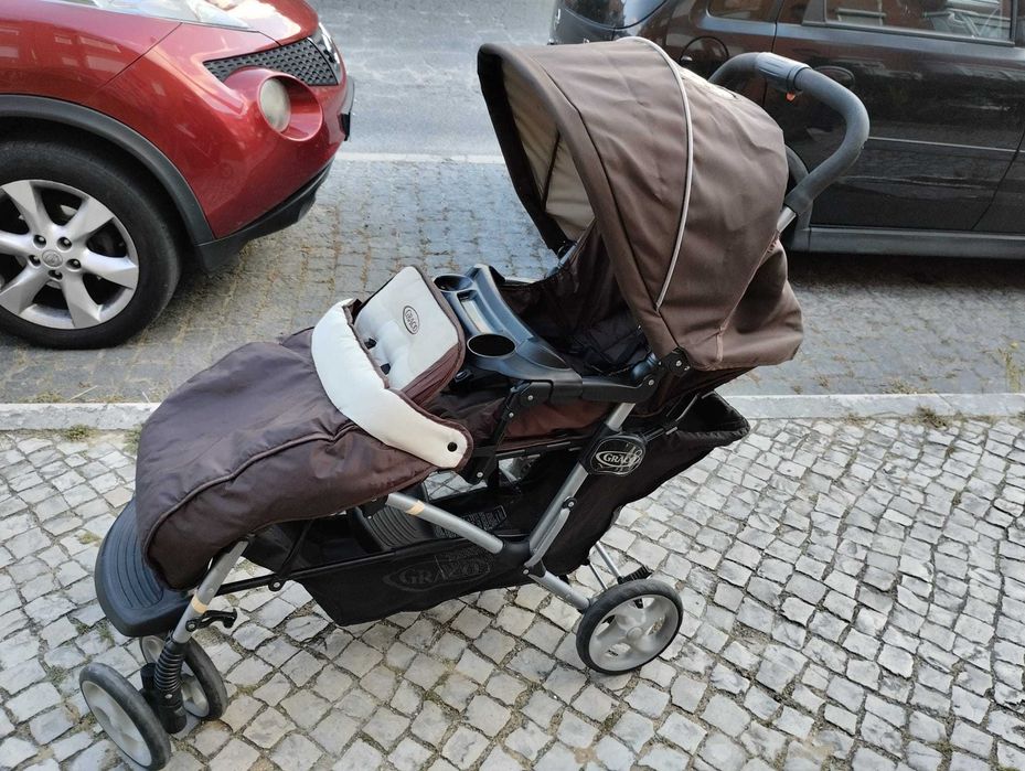 Selling a stroller for two children487501293326837761