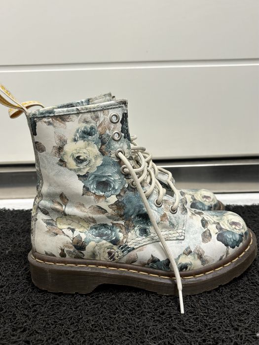 Dr. Martens з квітами оригінал