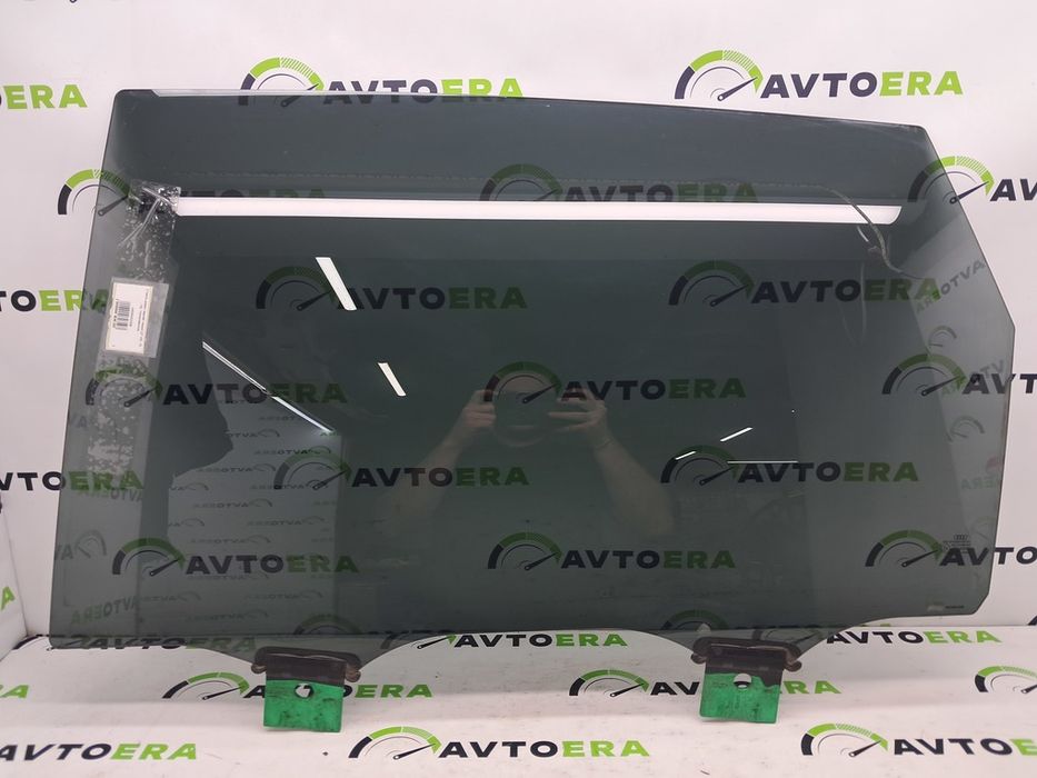 Стекло двери задней левой AUDI Q7 4M 16-25 4M0845025B