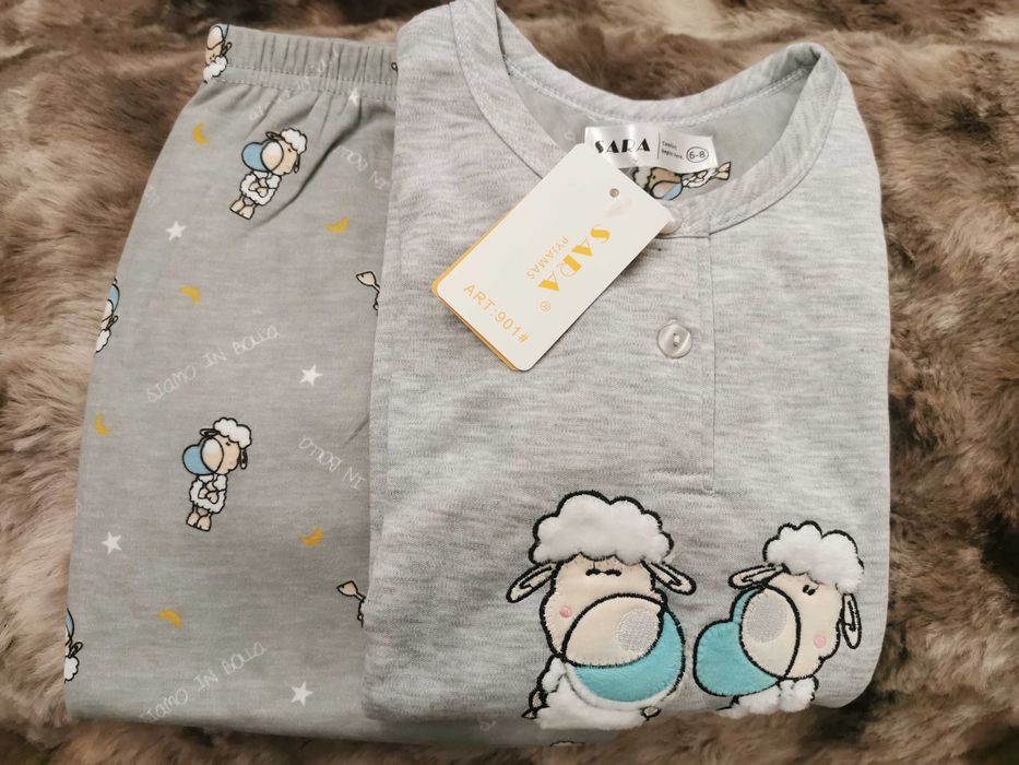 Pijama de criança dos 6 aos 8 anos - bom material e NUNCA usado!