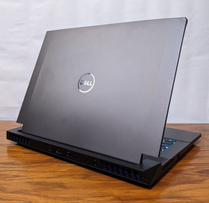 Dell G16 7630 rtx4070 i9-13900hx 240hz 2k
