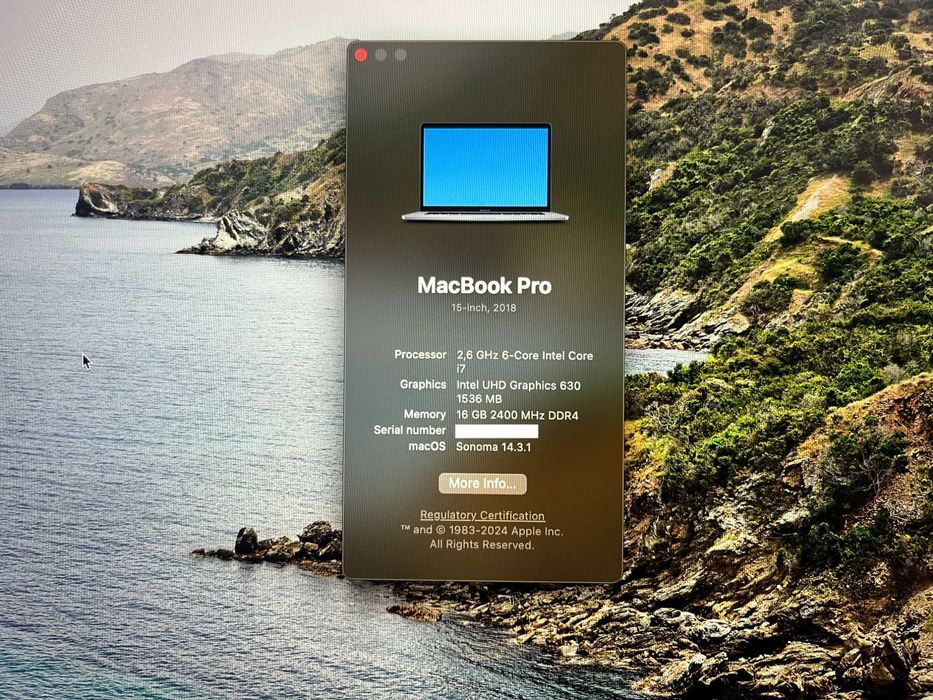 Apple MacBook Pro 15, 2018, 2.6GHz, 16GbRam, 500gb SSD, 4Gb Radeon Pro