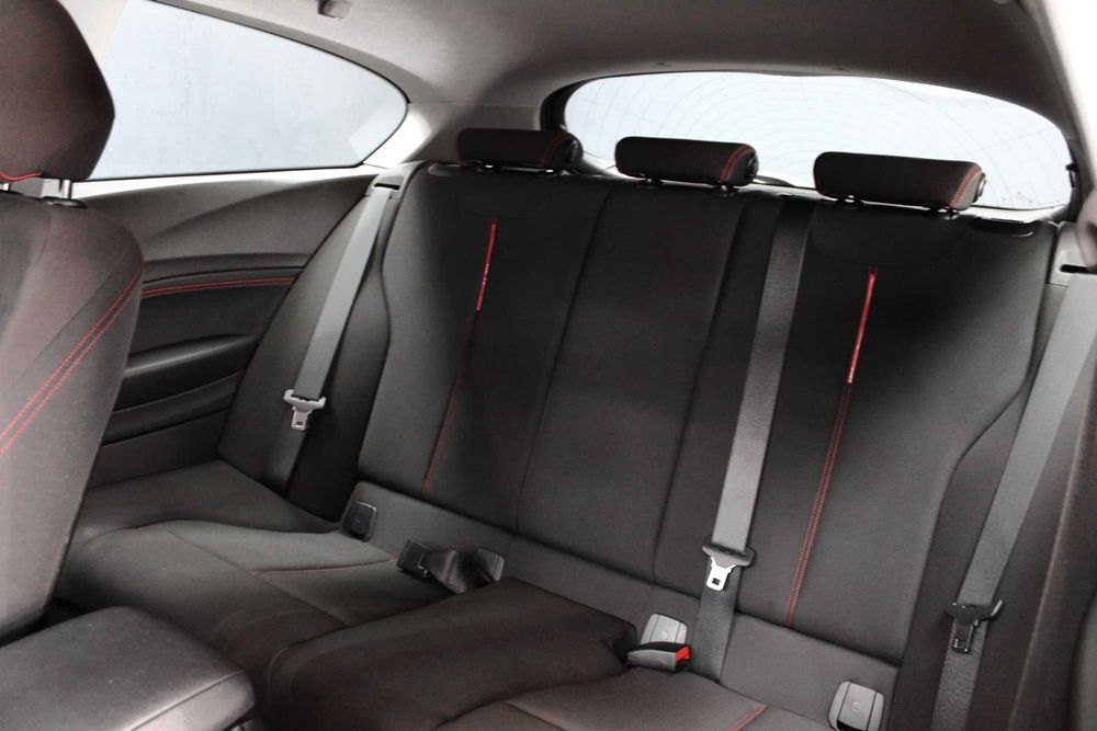 BMW 116i SPORT LINE (149€/Mês) | Revisões BMW | Garantia