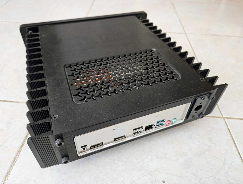 PC silencioso / Servidor de música - Novo - HDPLEX H1 - Roon Ready!