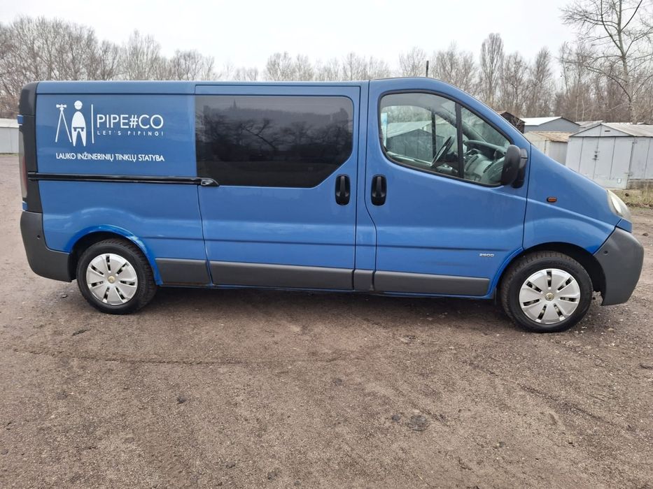 OPEL VIVARO длиная база