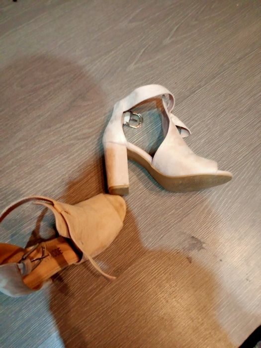 Buty okazjonalne