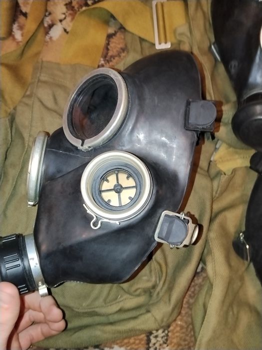 Противогаз гп-7 с сумками