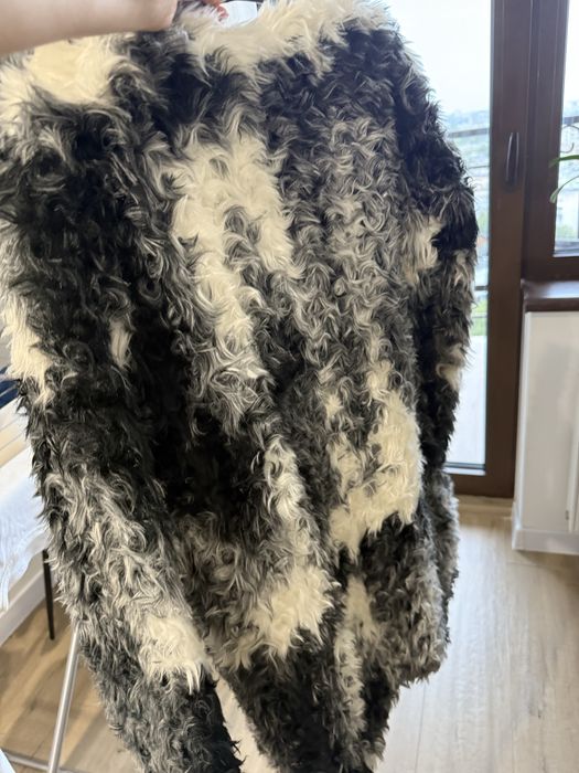 Жіноча шубка Zara