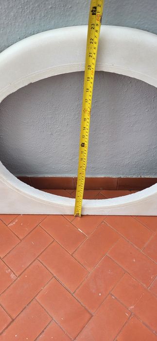 Lavatório e pedra de casa de banho