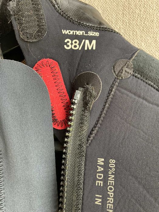 Fato surf  ION Mulher (38)