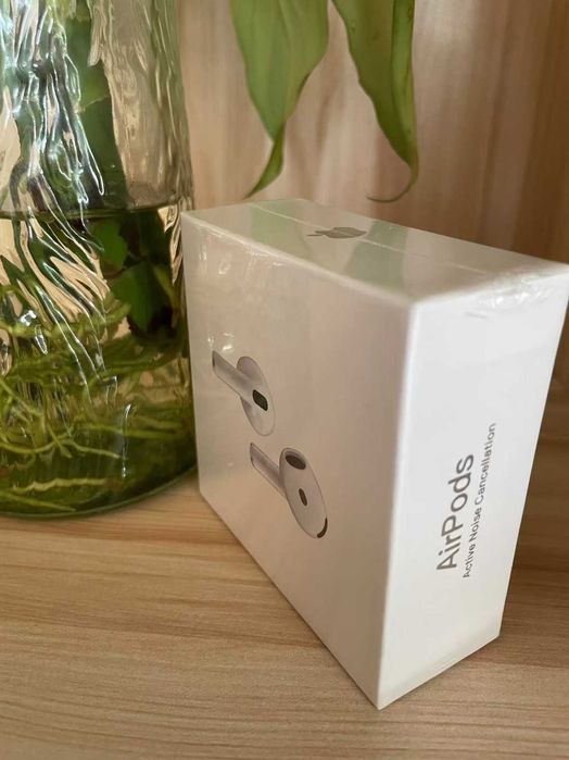 NOWE 100% oryginalne słuchawki Apple AirPods Pro 4