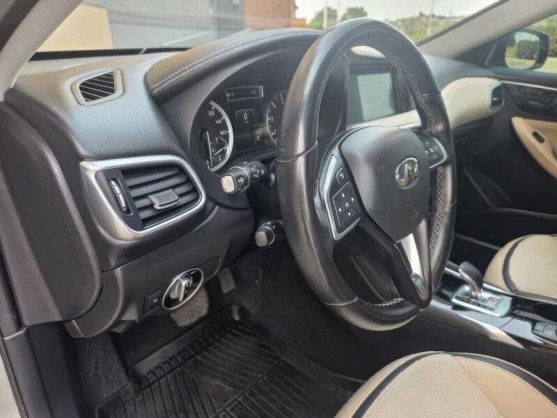 2019 Infiniti QX30