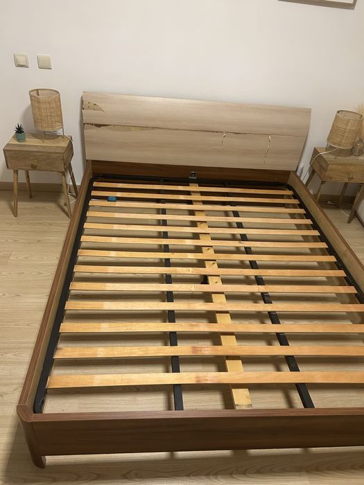 Cama Casal 160x200 com estrado