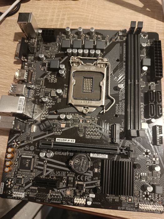 Материнська плата Gigabyte h510m v2