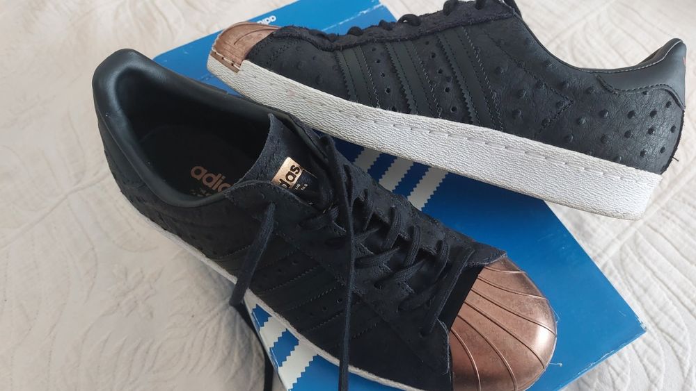 Ténis Adidas Superstar