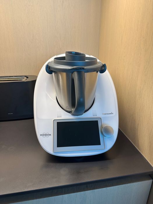Sprzedam Thermomix TM6