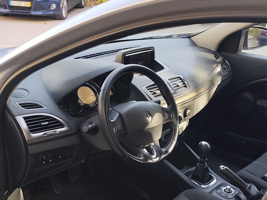Renault Megane 2014 1.5 DCI impecável