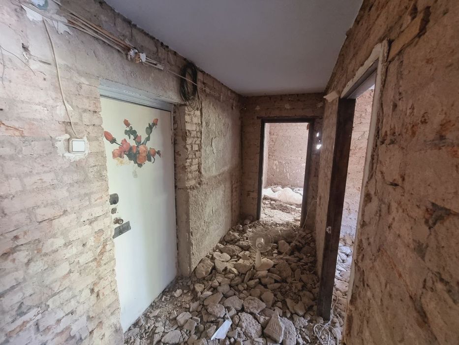 ДЕМОНТАЖ стяжки, Демонтаж штукатурки, Демонтаж стін, плитки, шпалер
