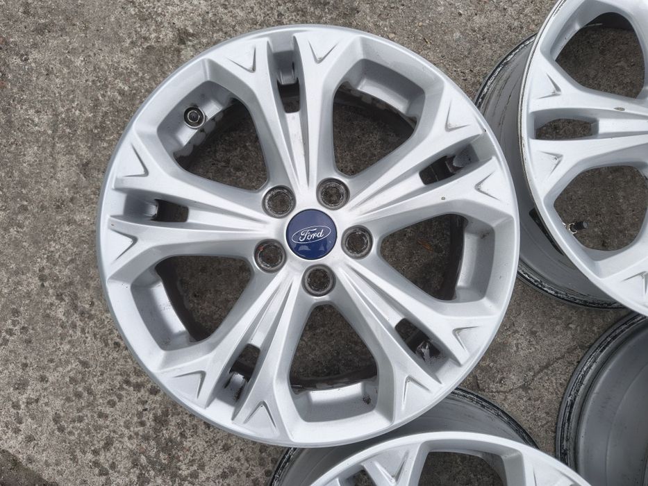 Komplet alufelg 7,0Jx17H2 Ford 5x108 !