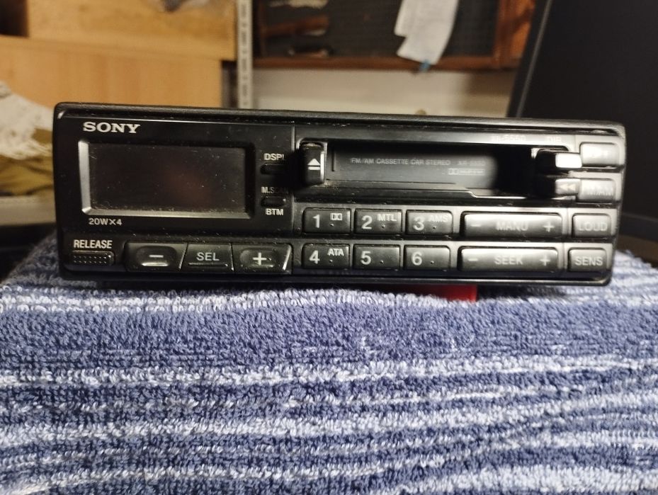 Vendo 3 Autoradios antigos
