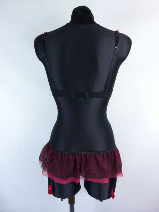 Ann Summers pas do pończoch biustonosz 8 / 34