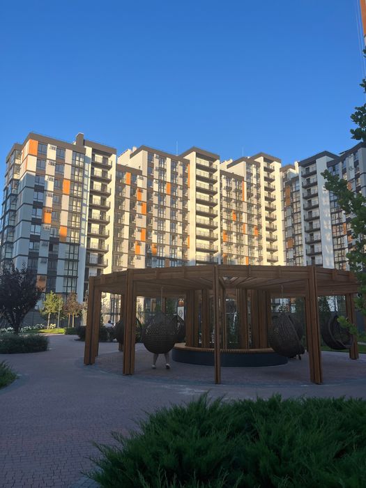 Квартира в центрі Вишневого