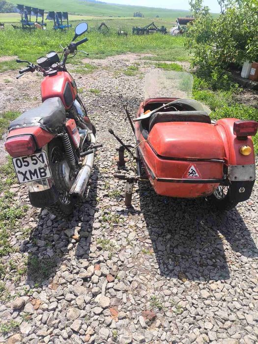 Продам мотоцикл ІЖ-Планета 5 з документами в хорошому робочому стані