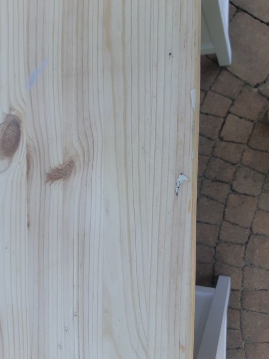 Drewniane biurko Ikea Hemnes białe