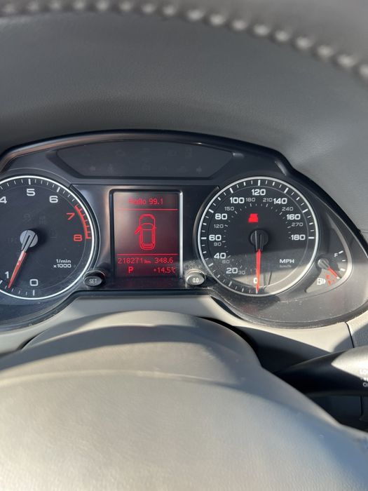 автомобиль audi   quattro